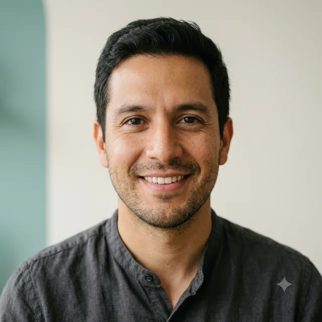 Retrato de Rafa Castillo, Diseño y desarrollo web en PacificaOne